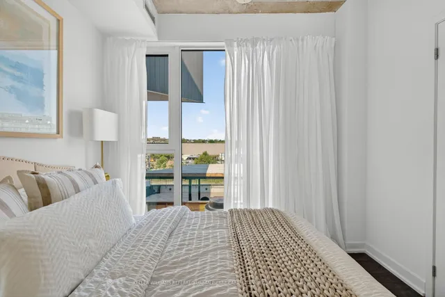 Additional image 24 of 57 Brock Ave Unit 415