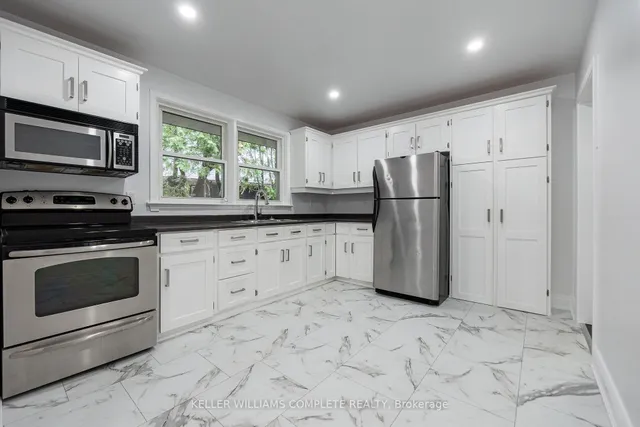 Additional image 17 of 1392 Royal Dr