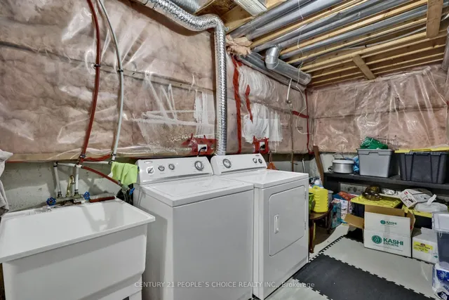 Additional image 39 of 46 Commodore Dr