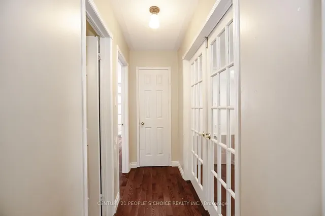 Additional image 24 of 272 Vintage Gate