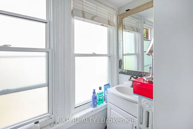 Additional image 26 of 28 Eastbourne Ave