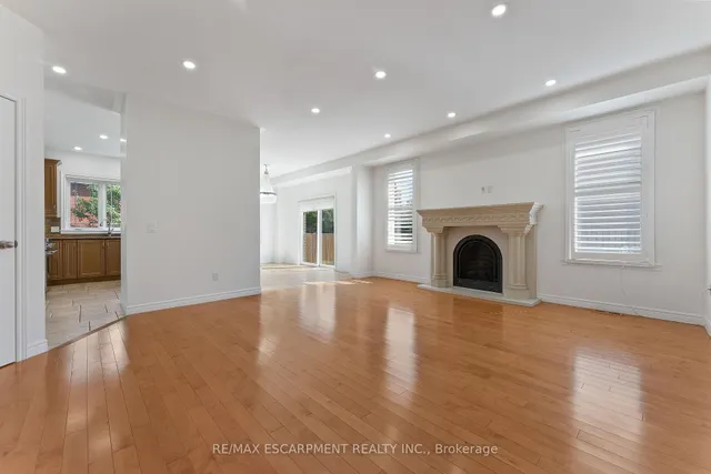 Additional image 10 of 4 Mckibbon Ave