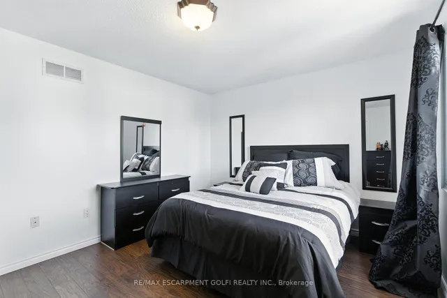 Additional image 15 of 35 Jacqueline Blvd