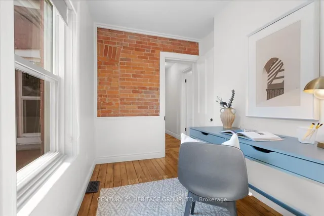 Additional image 29 of 40 Emerald St