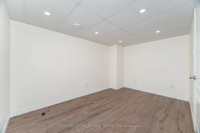 Additional image 24 of 113 Aird Crt