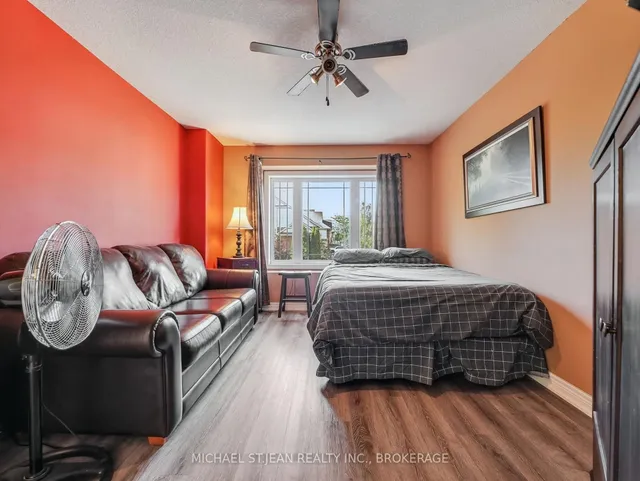 Additional image 19 of 242 Upper Mount Albion Rd Unit 19