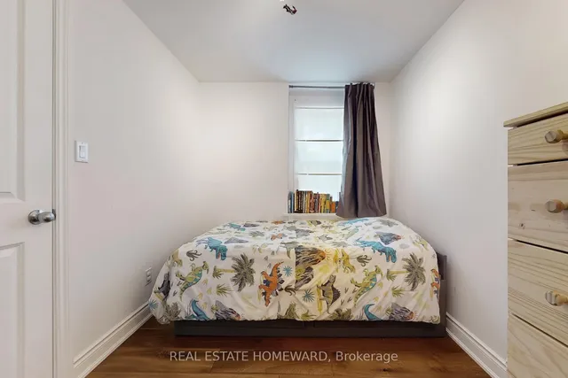 Additional image 27 of 48 Holley Ave