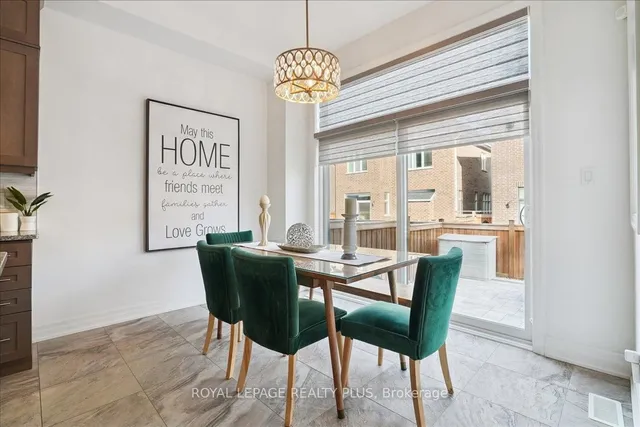 Additional image 21 of 1416 Lakeport Cres