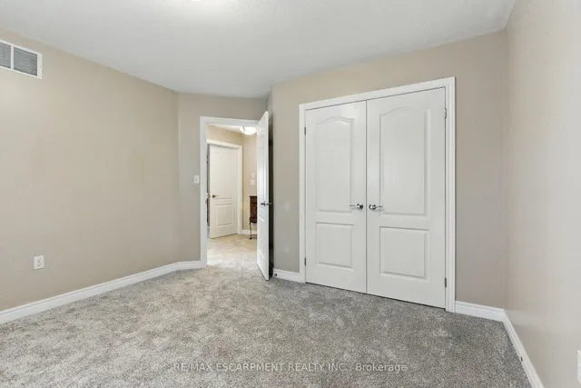 Additional image 30 of 11 Silverspring Cres