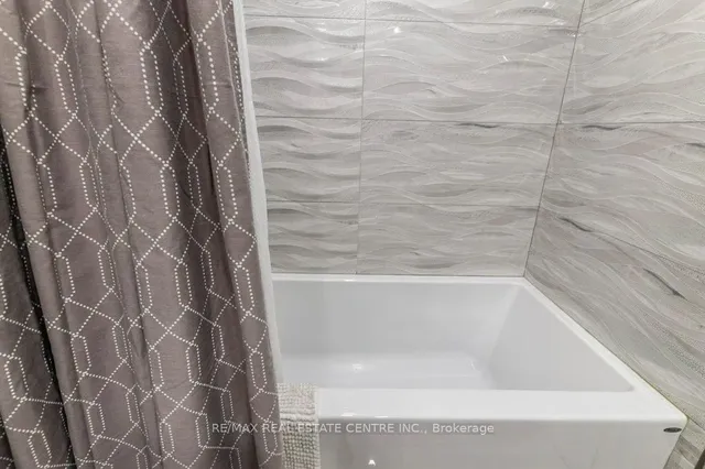 Additional image 29 of 81 Millside Dr Unit 903