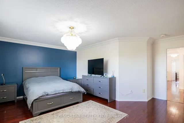 Additional image 32 of 132 Luella Cres