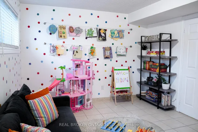 Additional image 29 of 393 Hansen RD North Rd