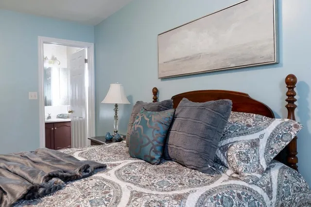 Additional image 10 of 1142 Augustus Dr