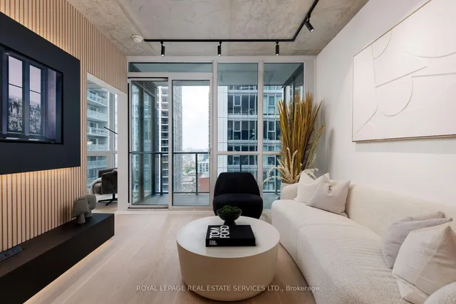 Additional image 9 of 88 Blue Jays Way Unit 2301