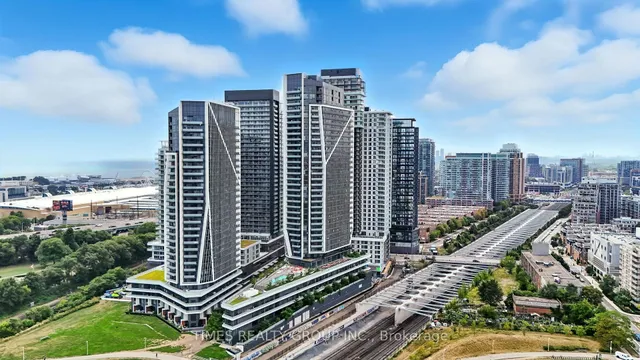 Additional image 26 of 50 Ordnance St Unit 413