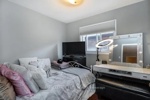 Additional image 18 of 17 Chestermere Cres