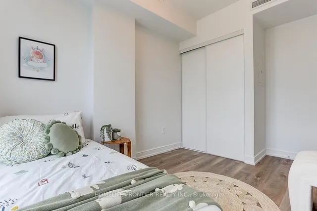 Additional image 15 of 1 Jarvis St Unit 532