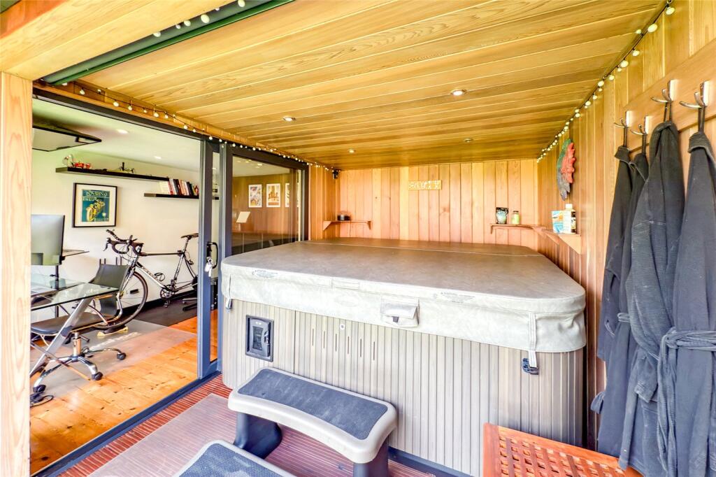 Additional image 18 of Cadogan Place, 280 London Road, St Albans, Hertfordshire, AL1