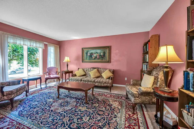 Additional image 5 of 70 Golfview Cres