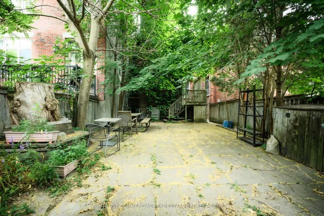 Additional image 41 of 382 Spadina Rd