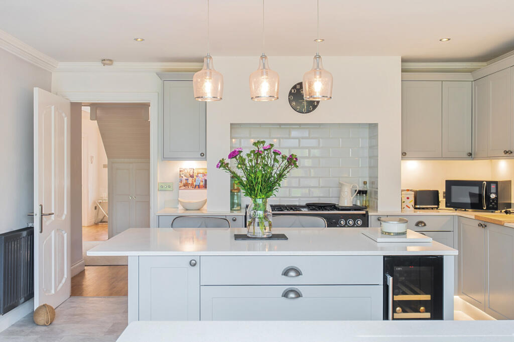 Additional image 14 of The Drive, Welwyn, AL6