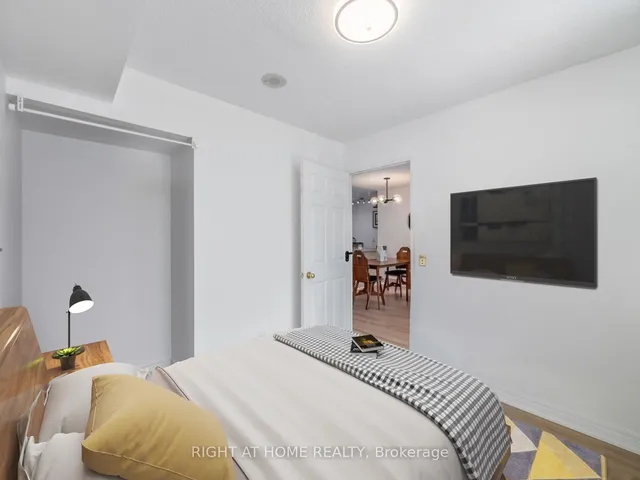 Additional image 20 of 18 Parkview Ave Unit 608