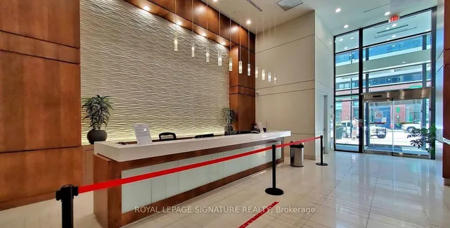 2200 Lakeshore Blvd Unit 802