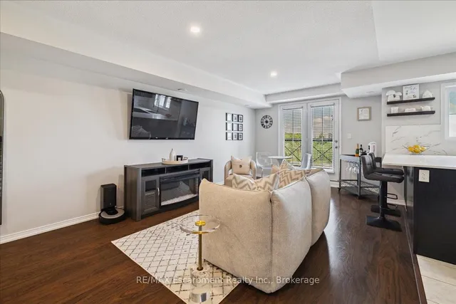 Additional image 8 of 2508 Post Rd Unit 17