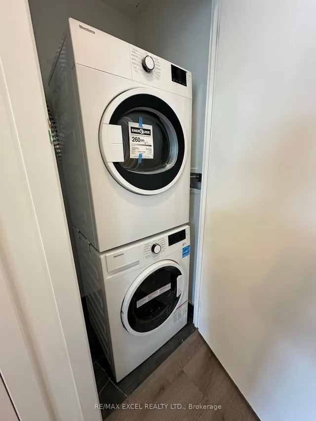 Additional image 17 of 252 Church St Unit 910