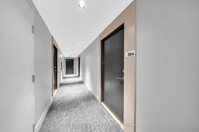 Additional image 11 of 1461 Lawrence Ave Unit 304