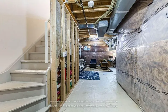 Additional image 34 of 42 Fresnel Rd