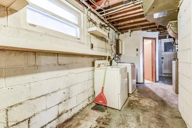 Additional image 41 of 97 Mc Roberts Ave