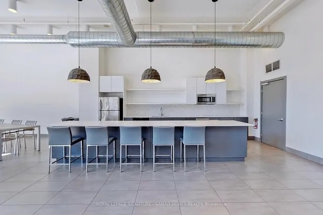 Additional image 30 of 150 East Liberty St Unit 2813