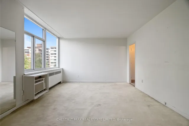 Additional image 13 of 500 Avenue Rd Unit 602