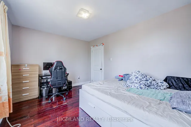 Additional image 13 of 123 Russett Ave