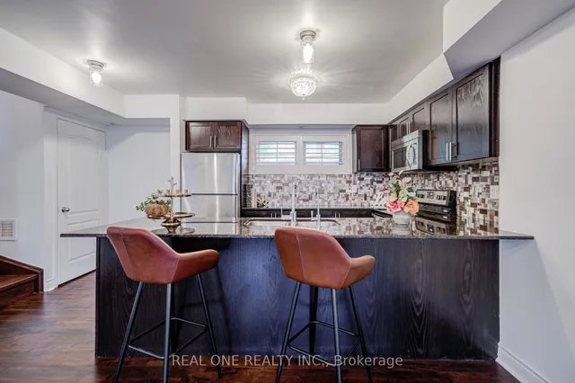 Additional image 12 of 2480 Post Rd Unit 29