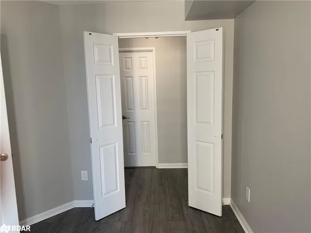 Additional image 4 of 101 Subway Cres Unit 1414