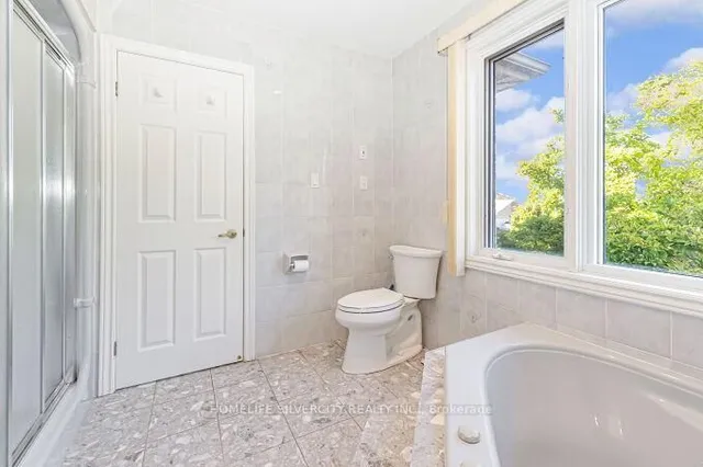 Additional image 25 of 126 Montmorency Dr