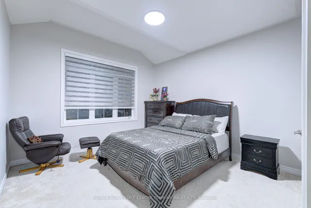 Additional image 32 of 14 Fruitvale Circ