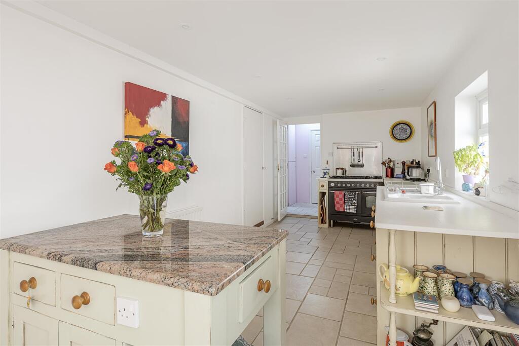 Additional image 8 of Kimpton Road, Blackmore End