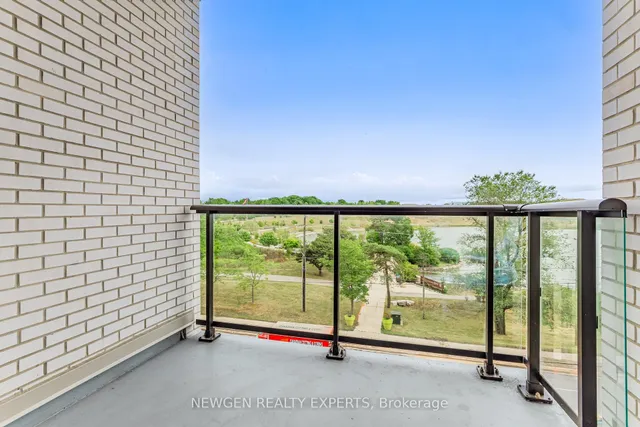 Additional image 29 of 3100 Keele St Unit 521