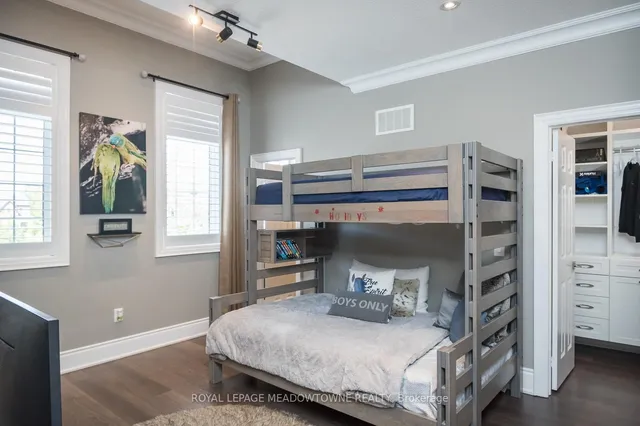 Additional image 32 of 229 Belmore Crt