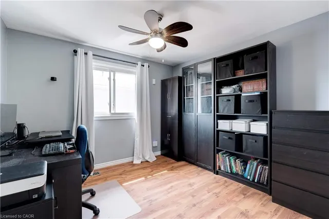 Additional image 21 of 3500 Rockwood Dr