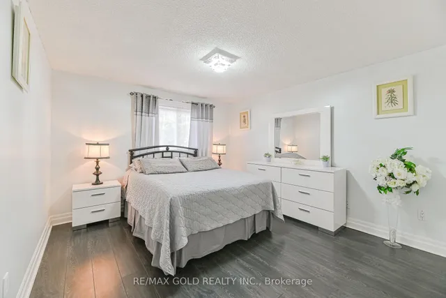 Additional image 40 of 31 Cassander Cres