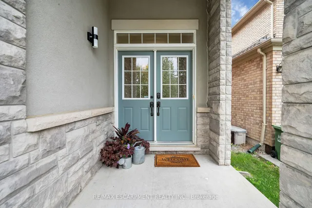 Additional image 3 of 48 Montreal Circ