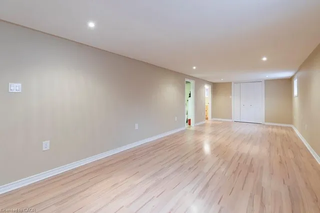 Additional image 31 of 169 East 32nd St