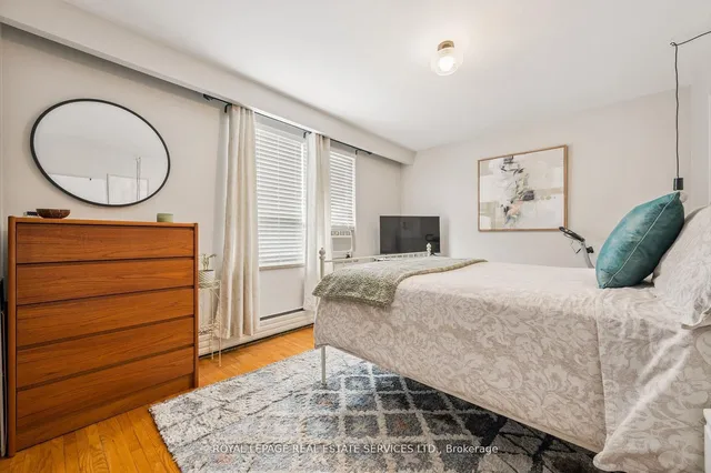 Additional image 15 of 19 Dover Dr