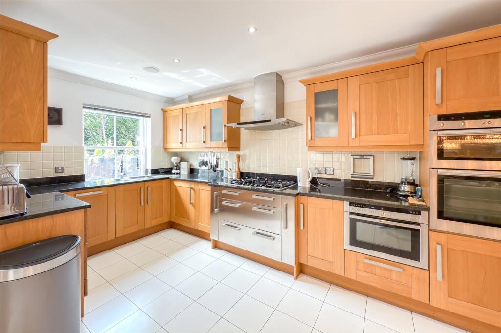 Additional image 20 of Cadogan Place, 280 London Road, St Albans, Hertfordshire, AL1