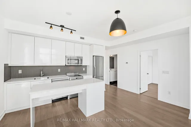 Additional image 5 of 105 George St Unit 1704