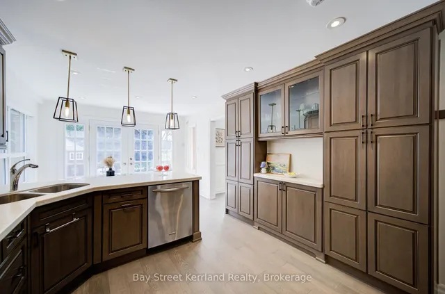 Additional image 20 of 423 Golden Oak Dr